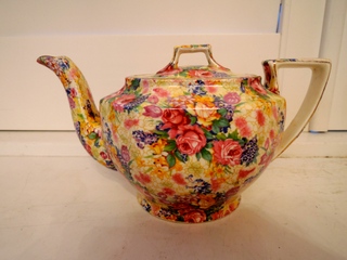 Vintage Royal Winton Chintz Welbeck Teapot 3 Cup Rare! 1930's