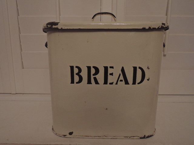 Vintage Classic English Enamelware Cream Bread Box Enamel Bin 1930's