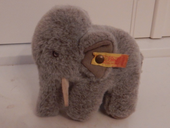 Vintage Cute Steiff Gray Elephant 1450/12 Button Tag Austria