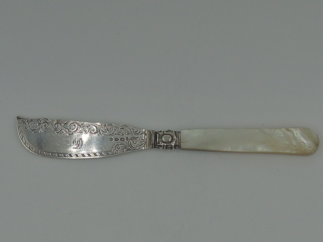 Antique Victorian Sterling Silver Butter/Fish Knife Mother of Pearl Initial D