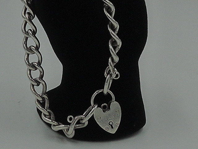 Vintage English Sterling Silver Heart PadLock Charm Bracelet 7.5" Chain