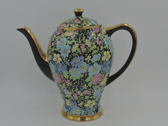 Vintage Empire Chintz Black Marguerite Teapot/Coffee Pot Beautiful!