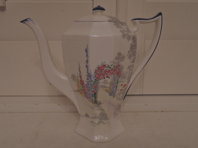 Shelley Queen Anne Archway of Roses Teapot/Coffee Pot 723404 Stunning & Rare