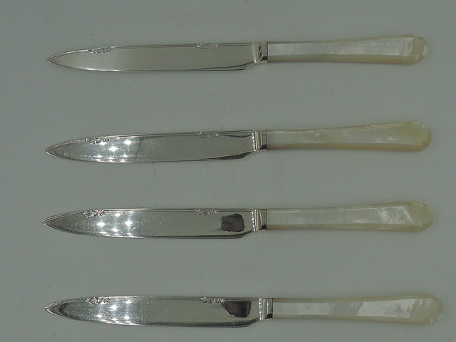 Antique Sterling Silver & Mother of Pearl Set of 4 Dessert Knives Tea Knife 1928