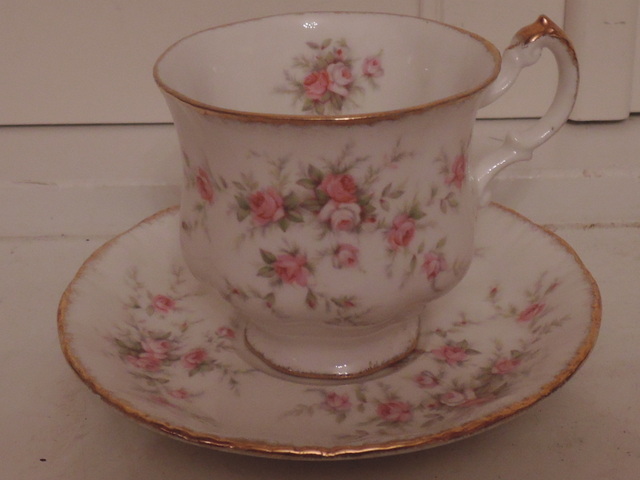 Vintage Paragon Victoriana Rose Cup & Saucer Teacup Pink Roses Fine Bone China
