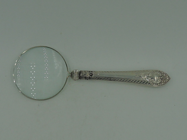Antique Edwardian Sterling Silver Ornate Handle Magnifying Glass 1909