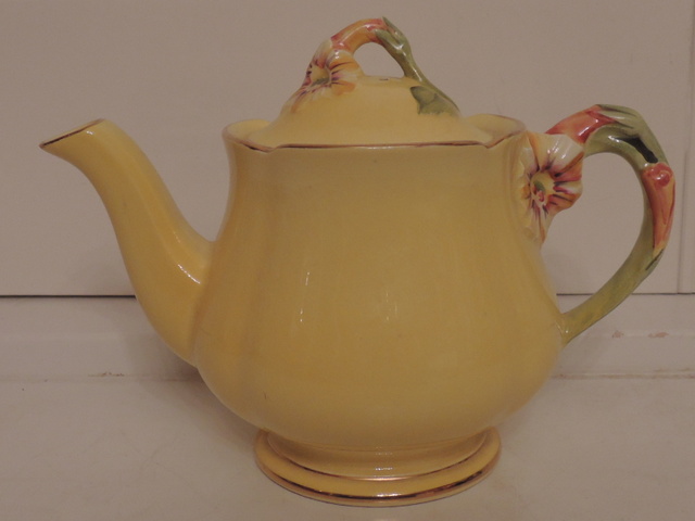 Vintage Royal Winton Yellow Handpainted Petunia Teapot Tea for One