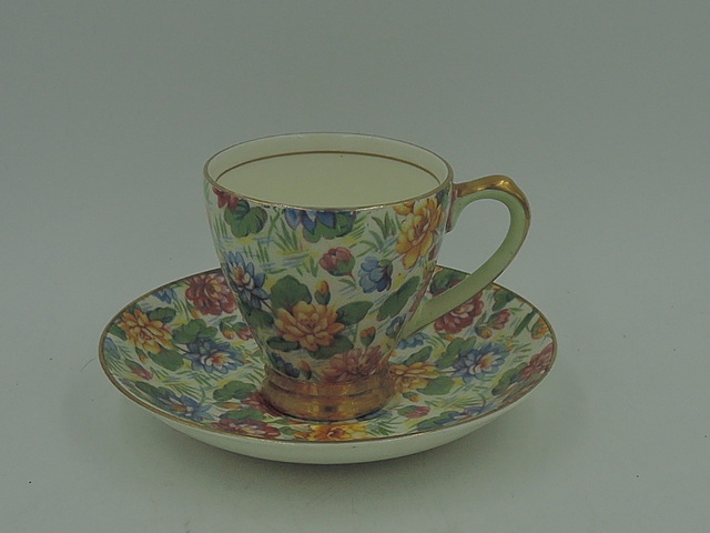 Vintage Empire Ware Chintz Water Lily Petite Cup & Saucer Teacup