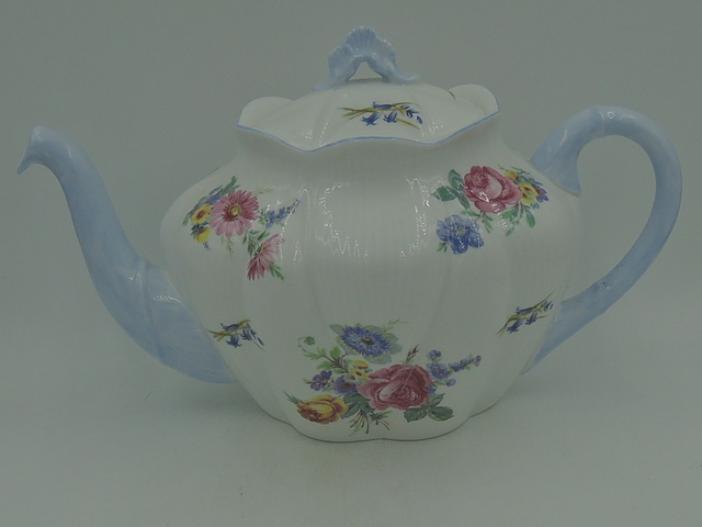 Vintage Shelley Dainty Shape Florals & Pink Roses Teapot Blue 6 Cups 2347