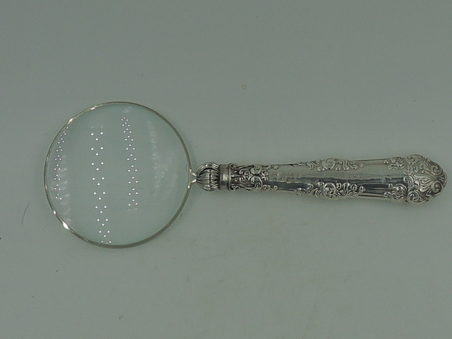 Antique English Sterling Silver Ornate Handle Magnifying Glass Sheffield 1919