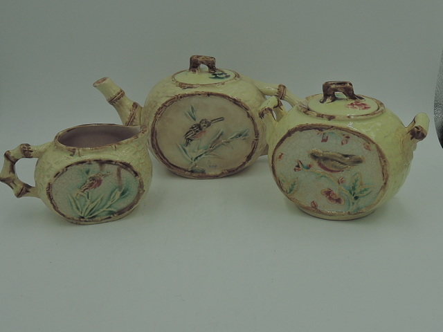 Rare Robin Red Breast Majolica Childs Tea Set Teapot Fabulous Birds