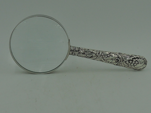 Antique Edwardian Ornate Sterling Silver Handle Magnifying Glass Grapes & Leaves