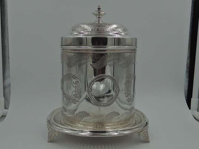 Antique Victorian Barker Brothers Ornate Reticulated Silverplate Footed Tea Caddy Box 1880's