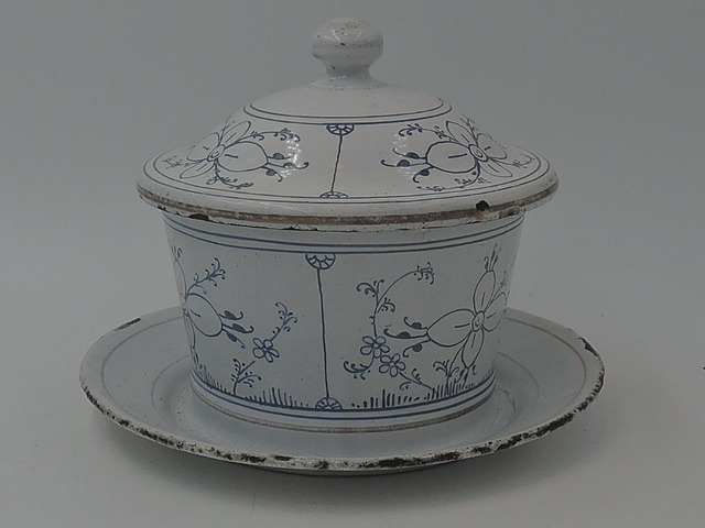 Vintage Blue & White Enamelware Round Butter Dish Enamel 1930's